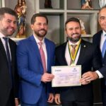 Oficial do 1ºRIGO recebe a condecoração máxima da Assembleia Legislativa de Goiás